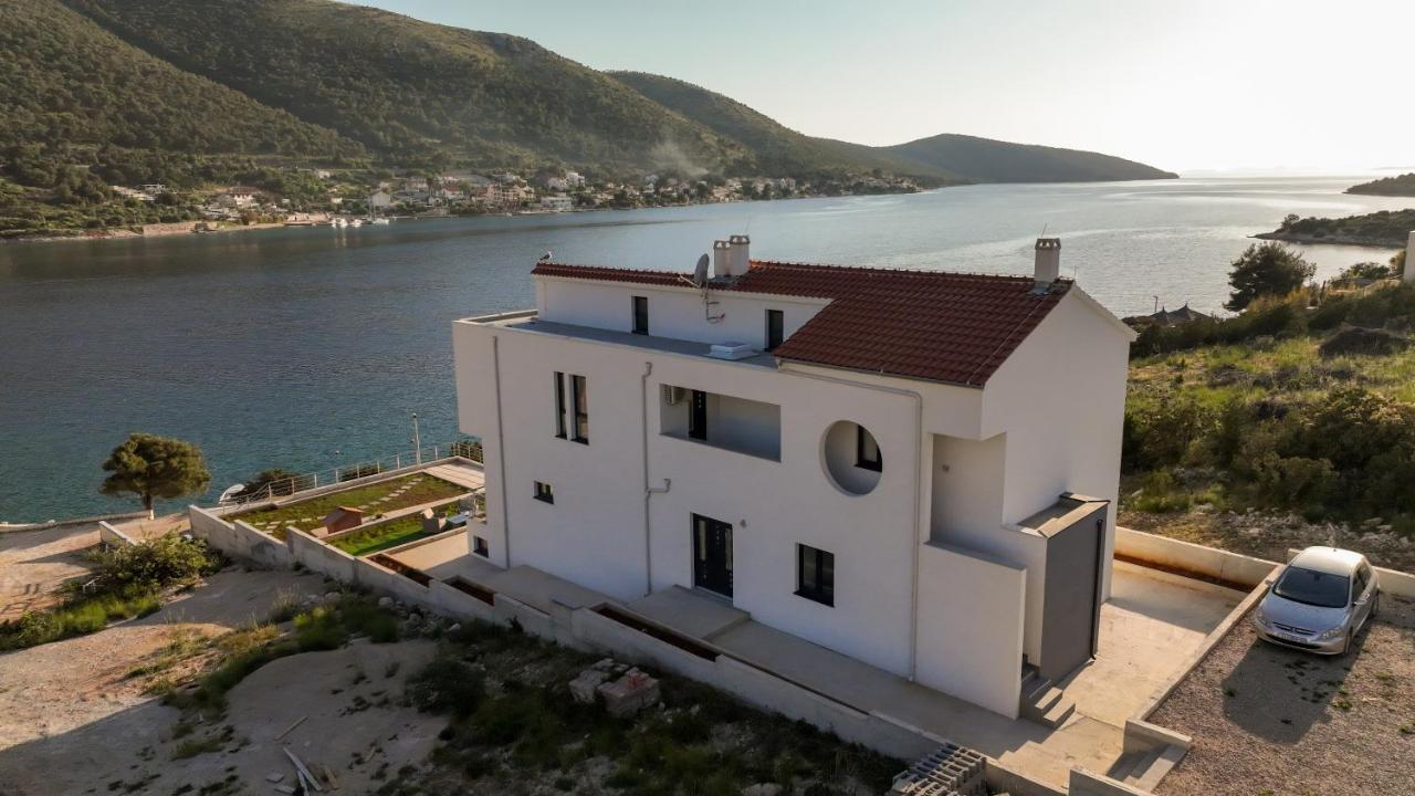 Apartments Suzy Šibenik Buitenkant foto